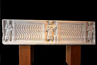Le Christ nimbé.