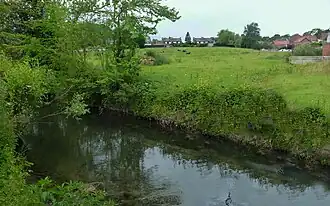 Artres la vallée de la Rhonelle.