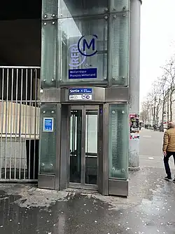 L'accès no&nbsp;4 « Pont de Tolbiac ».