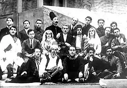Les acteurs de l'opéra “Achig Garib”
