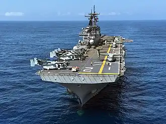 illustration de USS Essex (LHD-2)