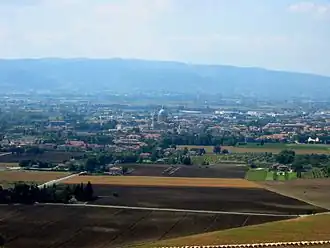La basilique vue depuis Assise.