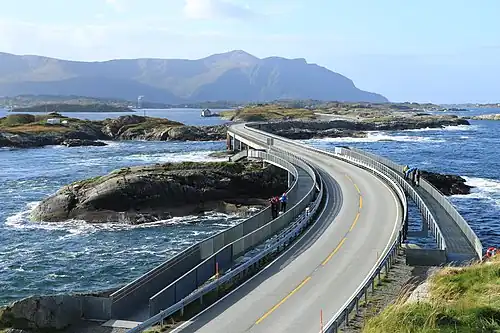 La route 64 et la route de l'Atlantique.