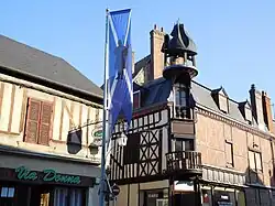 Maison Bourdoiseau.