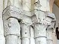 Chapiteaux au nord du doubleau intermédiaire.