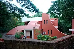 Maison sculpturale.