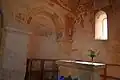 Autel récent. L'autel primitif est depuis longtemps dans le cimetière, surmonté d'une croix. Derrière la tombe de l'abbé Delviel, curé de la paroisse au début du XXe siècle
