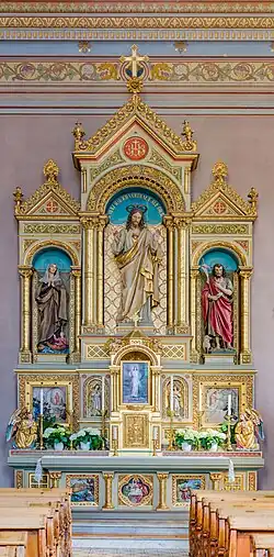 Autel du sacré cœur de l'église de la paroisse d'Ortisei datant du XVIIIe&nbsp;siècle. Avril 2020.