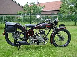 Automoto 250 cc à soupapes latérales de 1929.