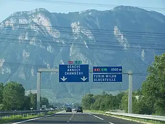 Jonction de l'autoroute A41 avec l'autoroute A43 près de Montmélian