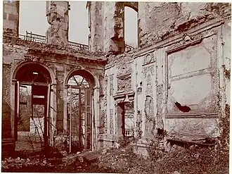 Vue du grand salon du château d'Issy, fin du XVIIe&nbsp;siècle.