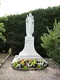 La statue du Christ-roi.
