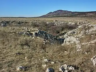 Aven de la Grande Nouguière, sur le Grand Plan.