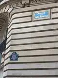 Plaque de rue dans le 8e&nbsp;arrondissement à Paris.