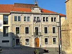 La mairie de Salas.