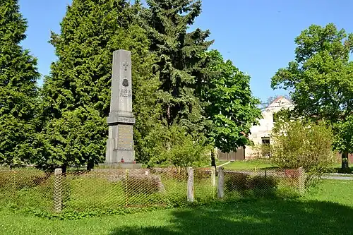 Monument aux morts.