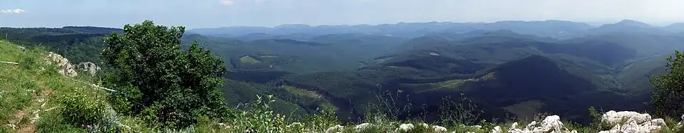 photo panoramique depuis le sommet Tar-kő