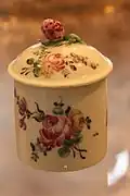 Pot à fardvers 1760