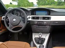 Intérieur de la Série 3 cabriolet.