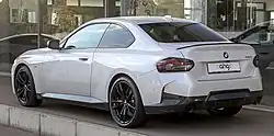 220i, vue arrière