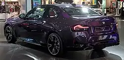 M240i, vue arrière avec signature dite lumineuse