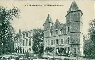L'ancienne abbaye Notre-Dame, au début du XXe&nbsp;siècle, avec l'ancien logis abbatial et le château dit « des moines ».