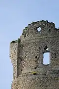 Baie trilobée du donjon de Châteauneuf-sur-Epte, XIe / XIIe siècle