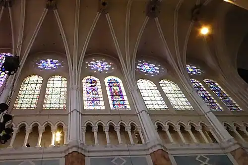 Baies 118, 110, 112 et 114 (de gauche à droite).