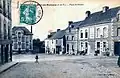 Bain-de-Bretagne : la Place Saint-Martin au début du XXe&nbsp;siècle (carte postale).