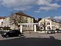 Place du Bain Romain.