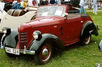 États-Unis : American Bantam de 1939.