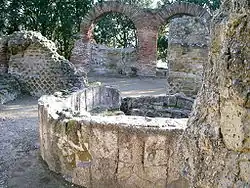 Baptistère.