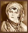 1923