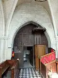Arcade vers la sacristie.