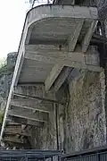 Balcon des portiques de départs haute tension