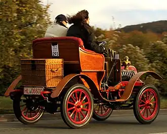1903 : Barré 8HP Monocylindre.
