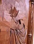 Bas-relief vandalisé