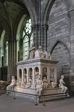 Tombeau de Louis&nbsp;XII et d'Anne de Bretagne.