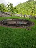 Un des deux bassin de la terrasse intermédiaire