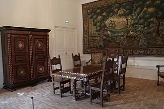 Le petit salon.