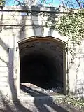 Intérieur d'une traverse-abri