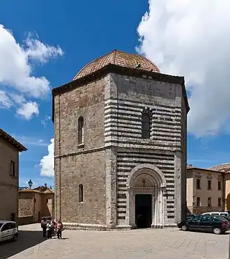 Baptistère.