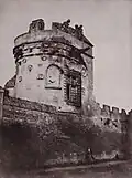 La tour ouest en 1861, avant la restauration de la fin du XIXe&nbsp;siècle.