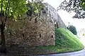 Les remparts de l'allée de Tourny (sept.&nbsp;2011)44°&nbsp;25′&nbsp;57,5″&nbsp;N, 0°&nbsp;12′&nbsp;25″&nbsp;O