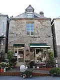 Maison des pendus : la façade.