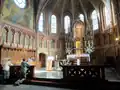 Le chœur, avec l'icône vénérée de la Vierge.