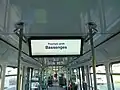 Écran d'annonce des stations.