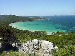 Plage Notre Dame vue depuis le Puncho dou Buoan Dièu.