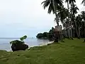 Plage sur l'île de Weno