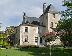 Façade sud du château (1480-1520).